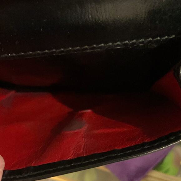 Gucci Black Wallet with Gold Accent - Picture 8 of 12